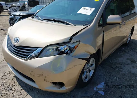 2011 Toyota Sienna Le V6 из США, поврежденный, VIN 5TDKK3DC4BS148984